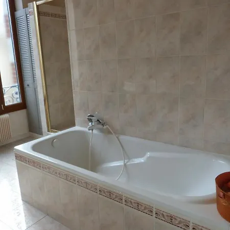 펜션 With Pool & Nordic Bath *